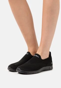 Skechers Arch Fit Refine - Sneakers Laag - Black