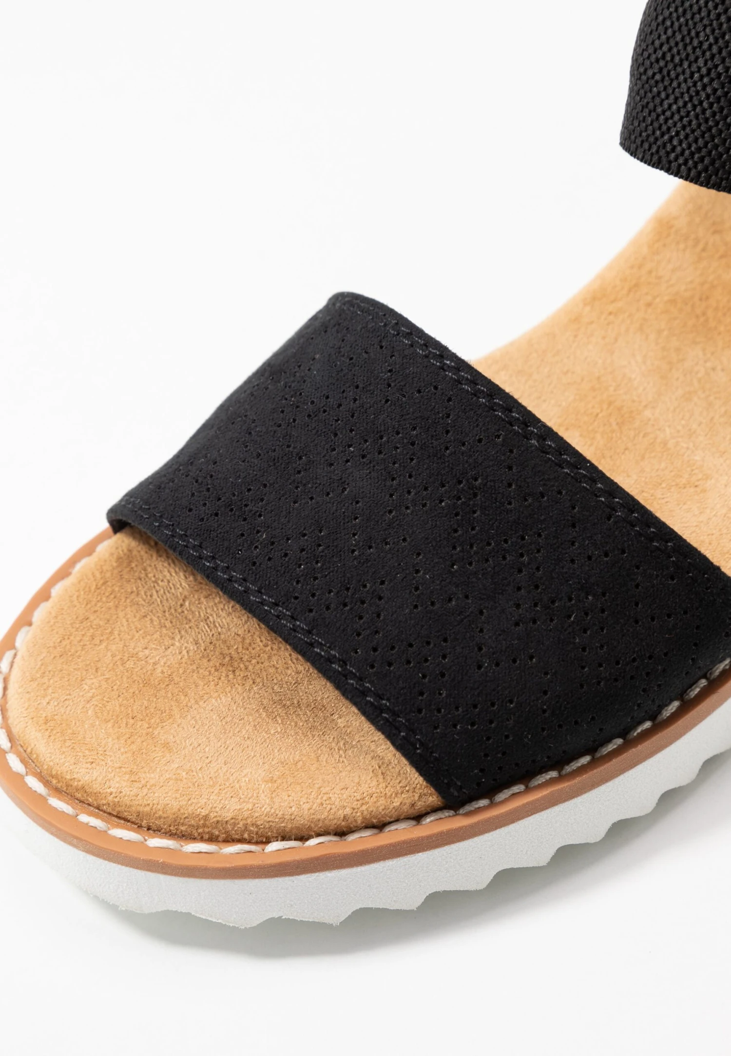 Desert Kiss - Sandalen Met Sleehak - Black