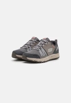 Skechers ESCAPE PLAN - Sneakers Laag